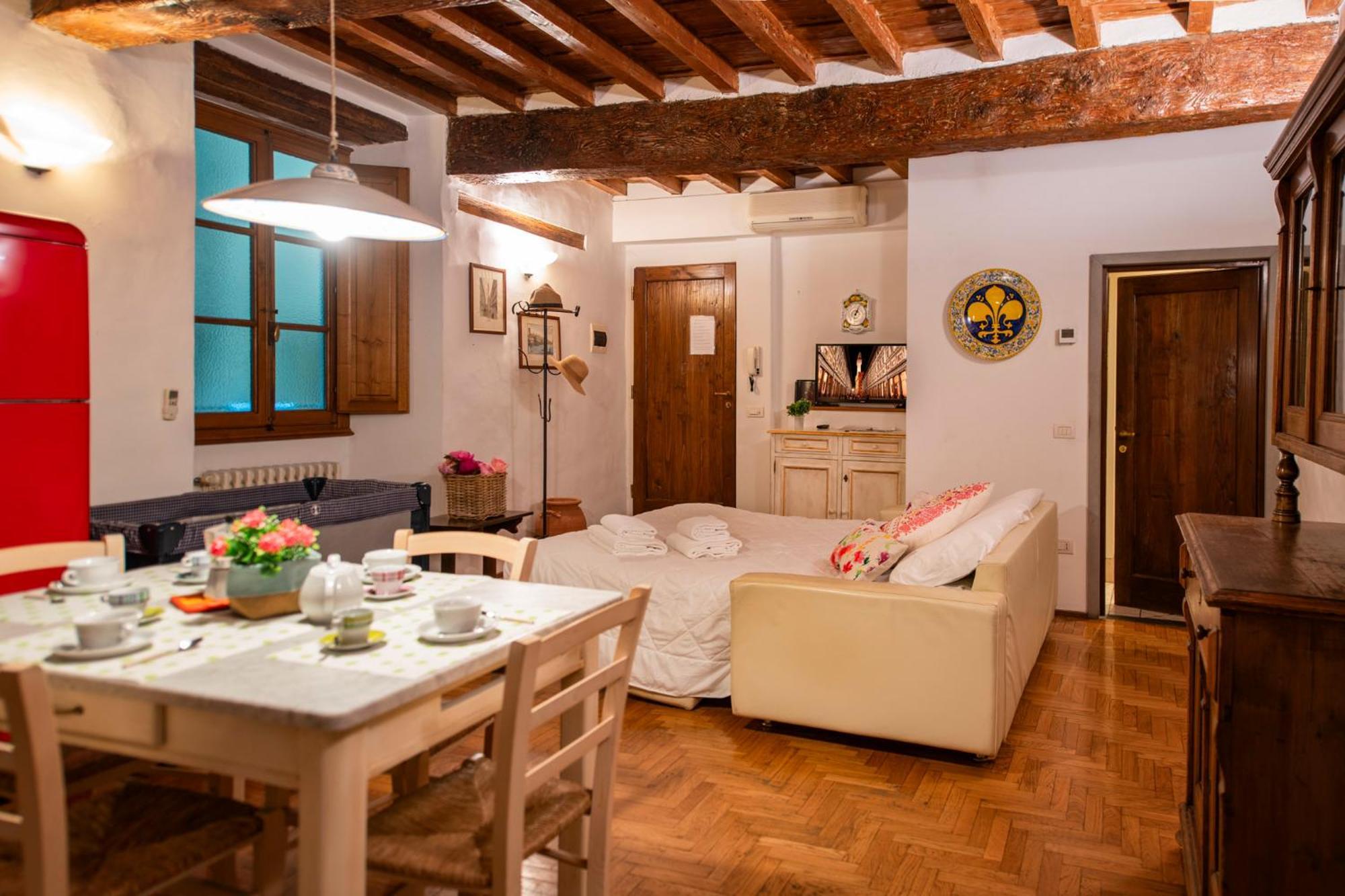 Terme Apartment By Mamo Florence Luaran gambar